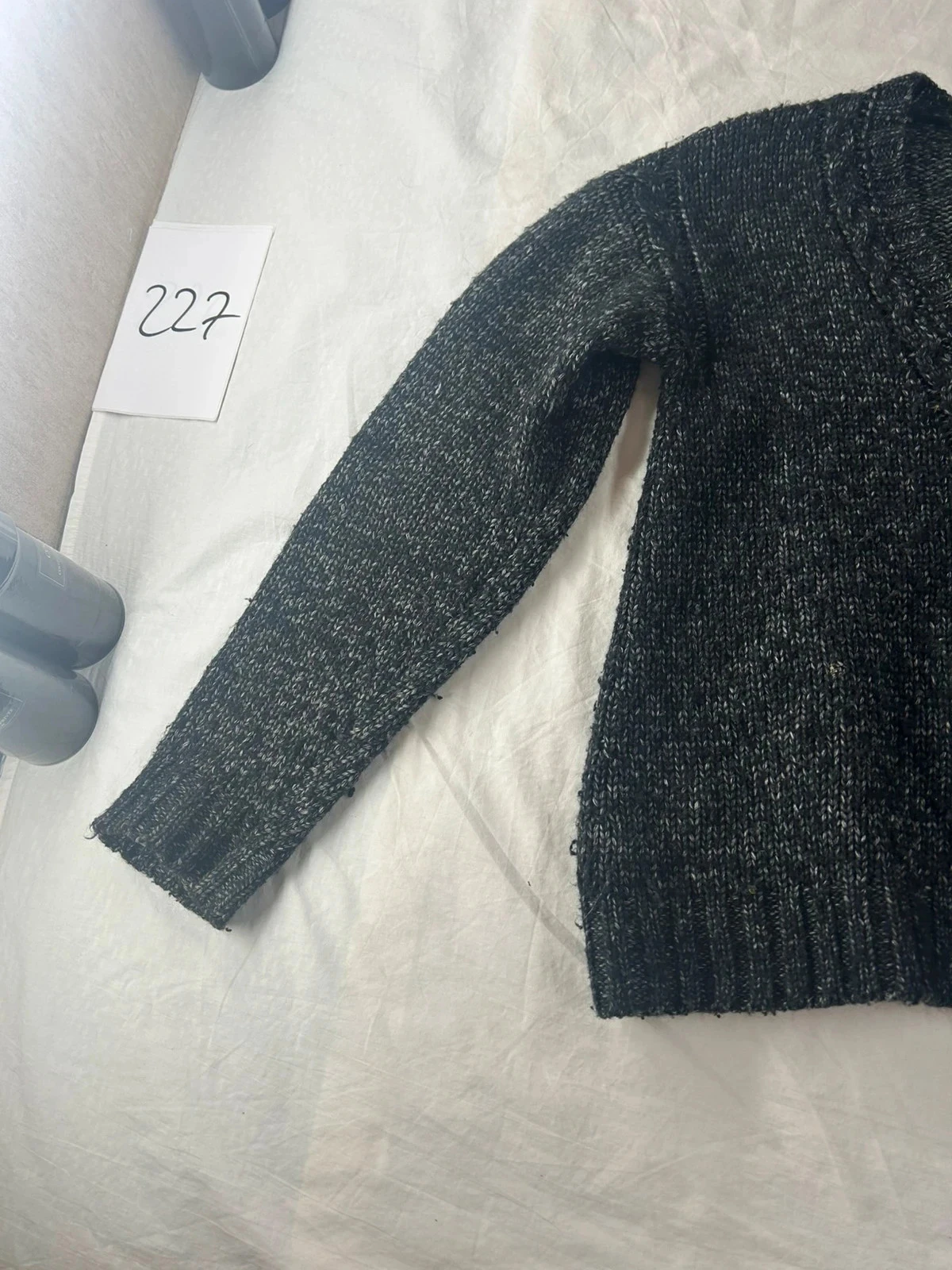 Sweat pull cardigan en laine et acrylique noir gris karl marc john – photo 5